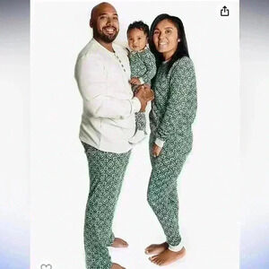 Burt’s Bees Christmas pajamas Diamond Fair Isle Women’s M